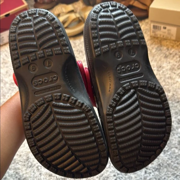 CROCS Women's Cartoon Graphic Clogs - Black and Red - Picture 3 of 3